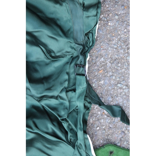 762 - QUANTITY OF MILITARY UNIFORM