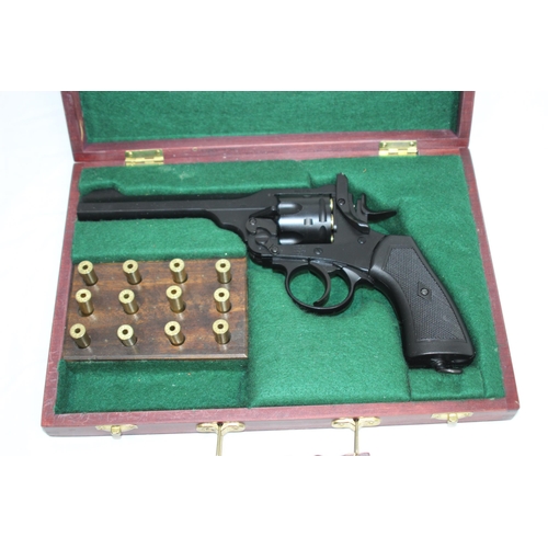 765 - WEBLEY MK VI 6MM B.B GUN IN CASE