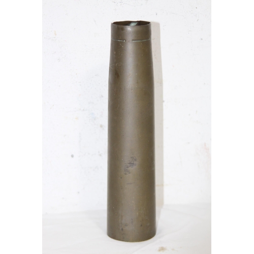 750 - QUANTITY OF MILITARY TINS x6 plus SHELL