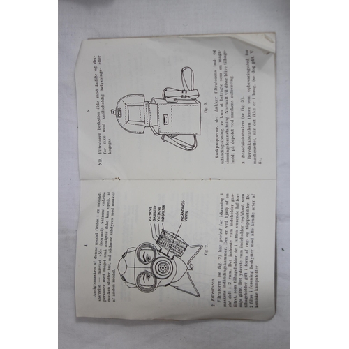 752 - INTERESTING MILITARY EPHEMERA