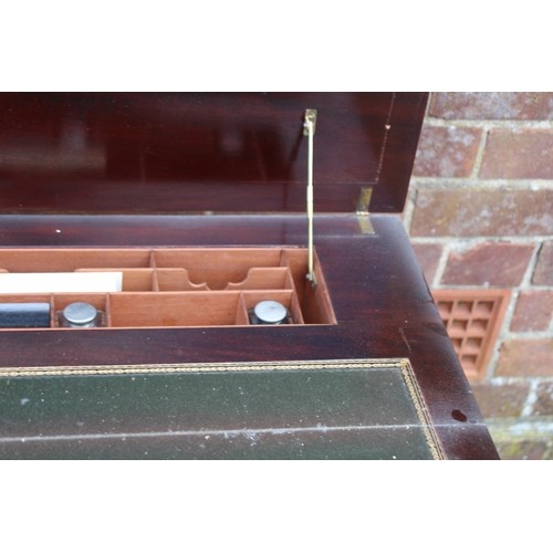 43 - ANTIQUE EDWARDIAN WRITING DESK
60 X 70 X 72CM