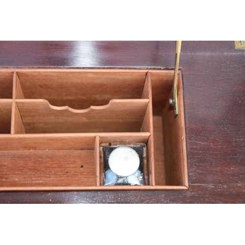 43 - ANTIQUE EDWARDIAN WRITING DESK
60 X 70 X 72CM