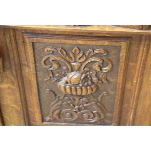 11 - EDWARDIAN HEAVILY CARVED SIDEBOARD WITH LEAD LINED CUPBOARD
181 X 54 X 129CM