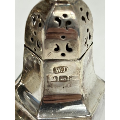 1029 - SILVER SALT AND PEPPER - 30G - BIRMINGHAM 1903 - WILLIAM DAVENPORT