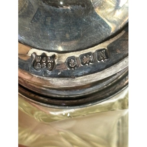 1036 - SILVER SMELLING SALTS BOTTLE - BIRMINGHAM 1937 - W.J MYATT