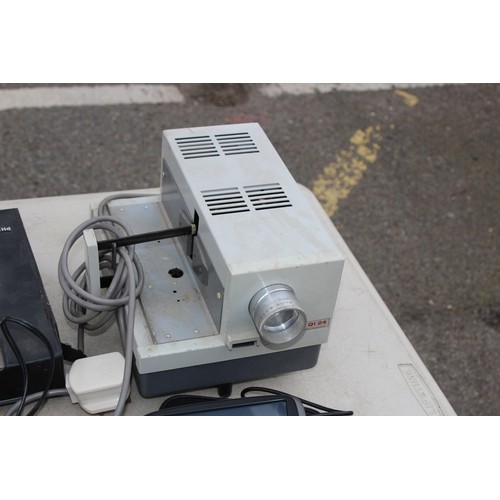 739 - QUANTITY OF ELECTRICALS
