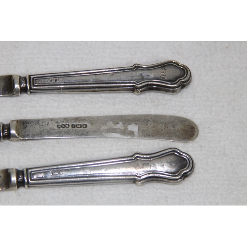 1045 - 3 SILVER BLADE AND HANDLED BUTTER KNIVES