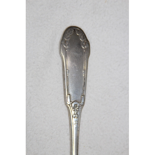 1046 - 800 GRADE SILVER FORK AND SPOON - 92.30G