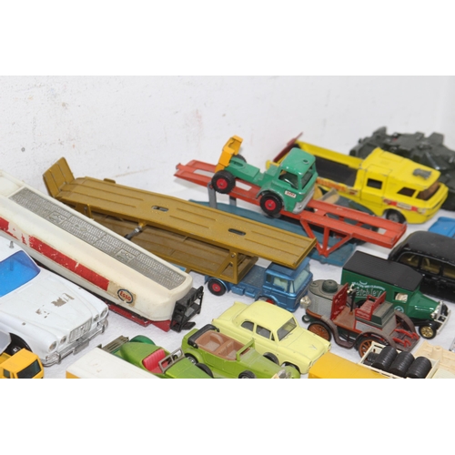 575 - QUANTITY OF DIE CAST VEHICLES
