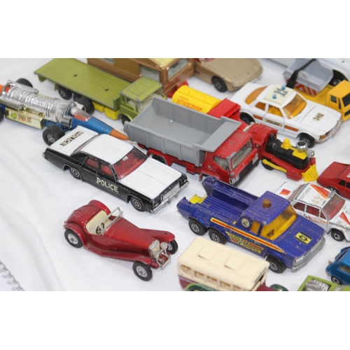575 - QUANTITY OF DIE CAST VEHICLES