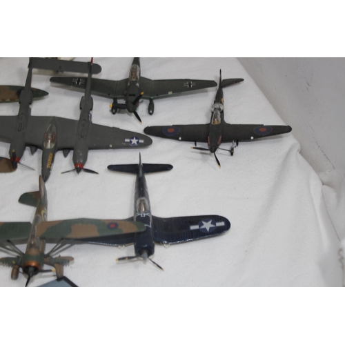 577 - QUANTITY OF MODEL AIRCRAFT AND UNMADE MODEL OF H.M.S VICTORY