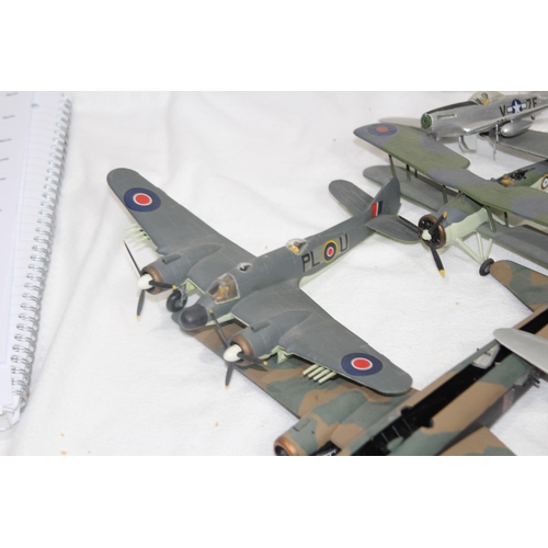 577 - QUANTITY OF MODEL AIRCRAFT AND UNMADE MODEL OF H.M.S VICTORY