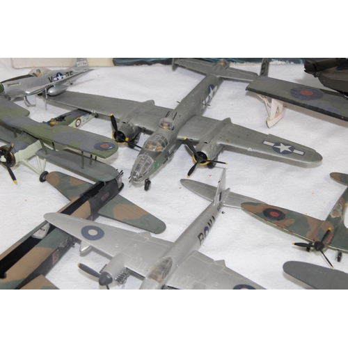 577 - QUANTITY OF MODEL AIRCRAFT AND UNMADE MODEL OF H.M.S VICTORY