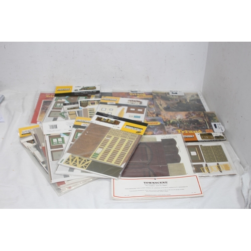 578 - QUANTITY OF CUT OUT MODELS FOR RAILWAYS AND VILLAGES AND MAGAZINES