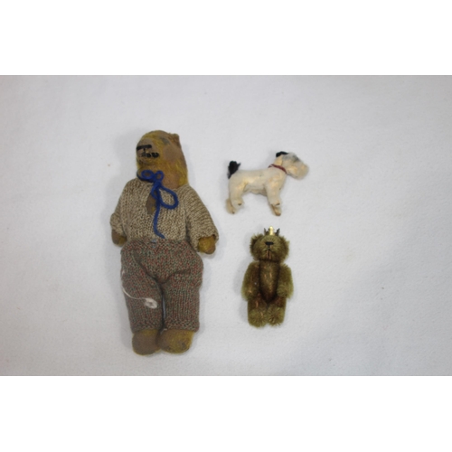 580 - VINTAGE BERLIN BEAR WITH ANTIQUE BEAR AND DOG
17CM