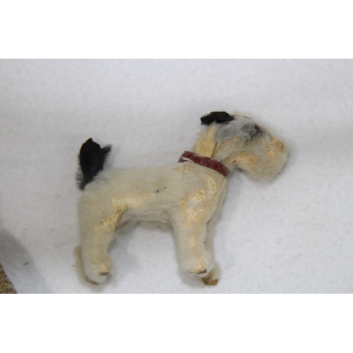 580 - VINTAGE BERLIN BEAR WITH ANTIQUE BEAR AND DOG
17CM