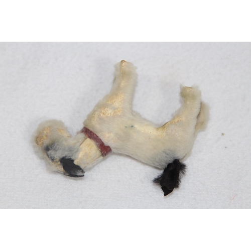 580 - VINTAGE BERLIN BEAR WITH ANTIQUE BEAR AND DOG
17CM
