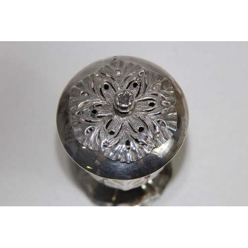 1049 - TESTED SILVER SALT AND PEPPER POT - 185G