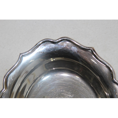 1052 - OVAL SILVER DISH - 158.5G - SHEFFIELD 2000 -  MAPPIN AND WEBB