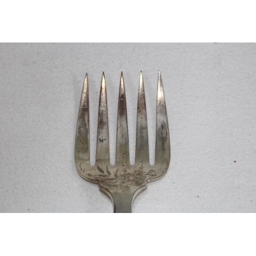 1053 - SILVER FISH SERVERS - SHEFFIELD 1905 - HAROLD ATKIN