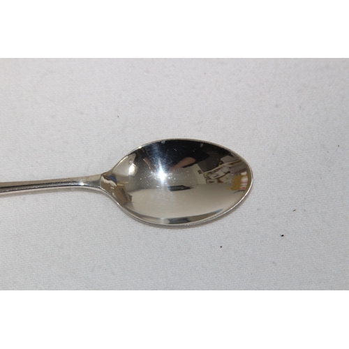 1055 - 3 X INDIVIDUAL BOXED TEASPOONS - 42G TOAL WEIGHT - BIRMINGHAM 2000 AND 2003 - DEREK BURRIDGE