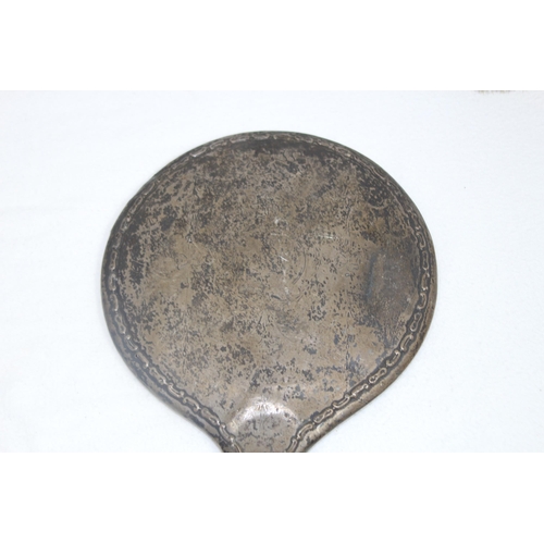 1060 - 2 X SILVER HAIR BRUSHES, MIRROR AND LID - CHESTER 1909 - GEORGE NATHAN AND RIDLEY HAYES