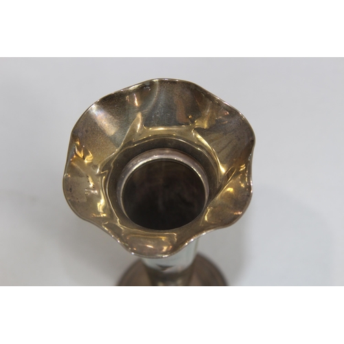 1068 - SMALL SILVER VASE - 65G - BIRMINGHAM - HENRY MATTHEWS