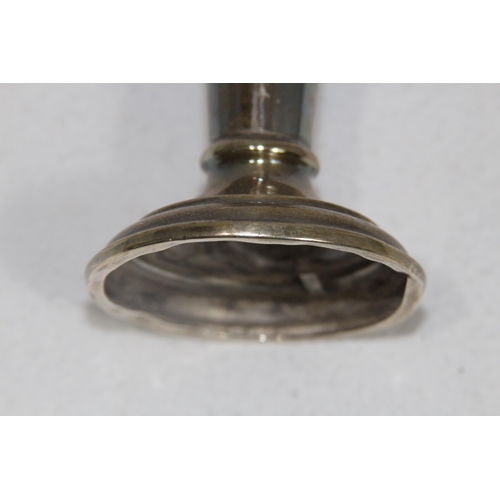 1068 - SMALL SILVER VASE - 65G - BIRMINGHAM - HENRY MATTHEWS