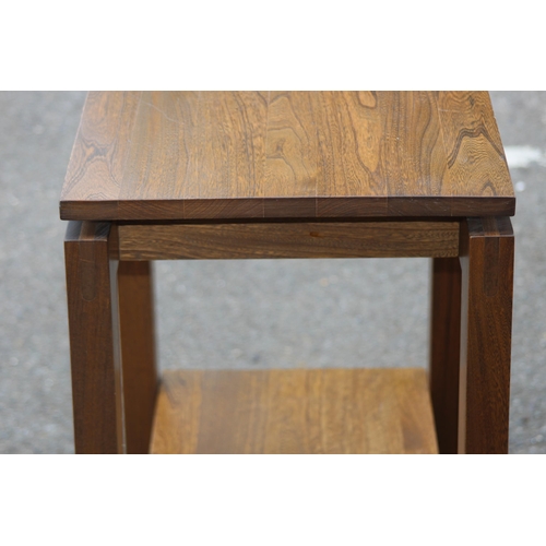 6 - ERCOL SIDE TABLE
50 X 40 X 70 CM
