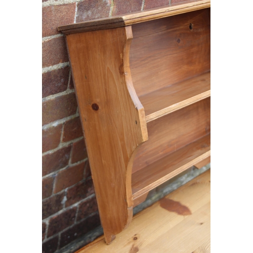 7 - QUANTITY OF PINE FURNITURE x8 
91 X 51 X 53CM