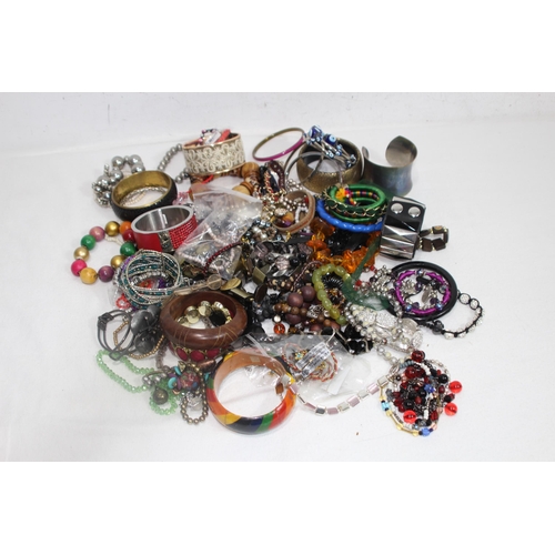 Lot 529       
