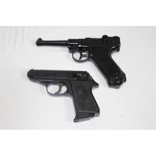 742 - LUGAR WATER PISTOL AND WALTHERCAP GUN