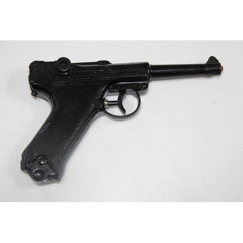 742 - LUGAR WATER PISTOL AND WALTHERCAP GUN