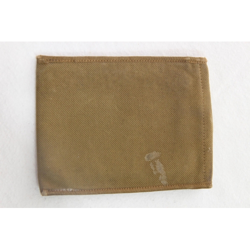 743 - WWII SIGNALING MIRROR
13 X 10CM