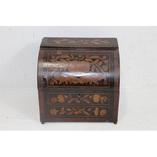 547 - ANTIQUE DESK TOP BOX
