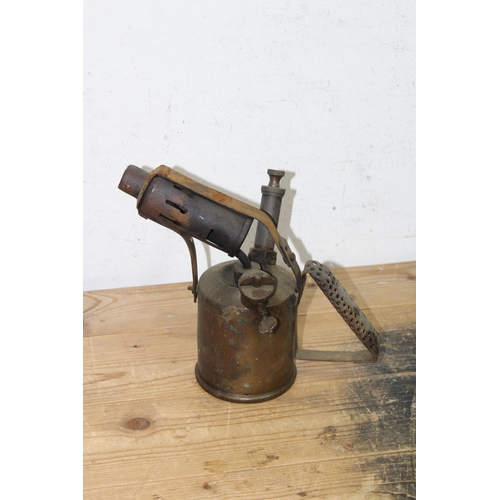 553 - 3 x VINTAGE GARDEN BLOW TORCHES