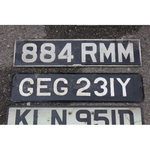 554 - QUANTITY OF NUMBER PLATES X 9
60CM