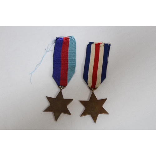 774 - SELECTION OF WWII MEDALS AND OTHER PIECES x8