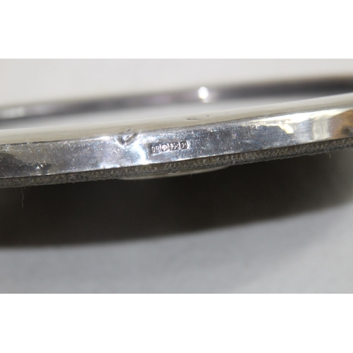 1074 - SILVER PICTURE FRAME - SHEFFIELD 1989
17 X 13CM