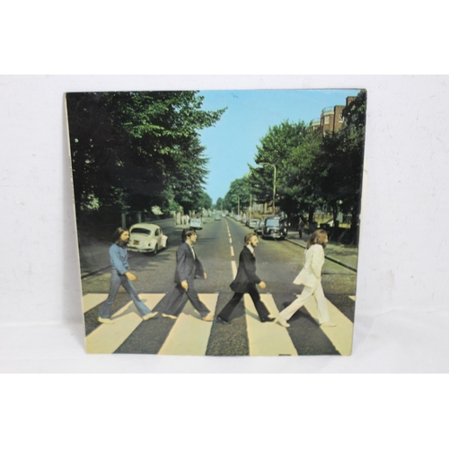 549 - QUANTITY OF BEATLE RECORDS x4