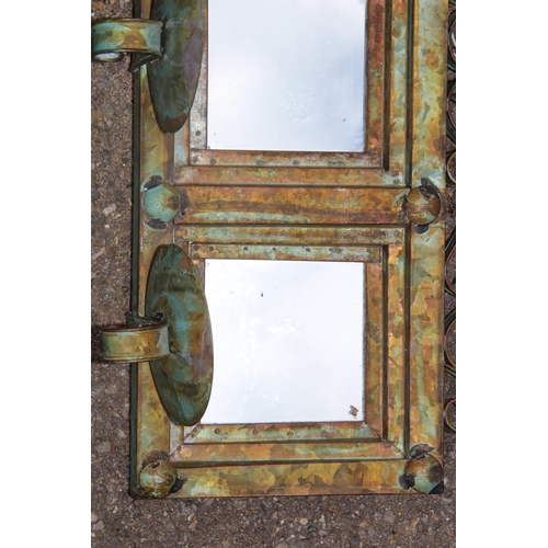 565 - WOODEN PROFILE OF A LIZARD AND WALL CANDLE MIRROR