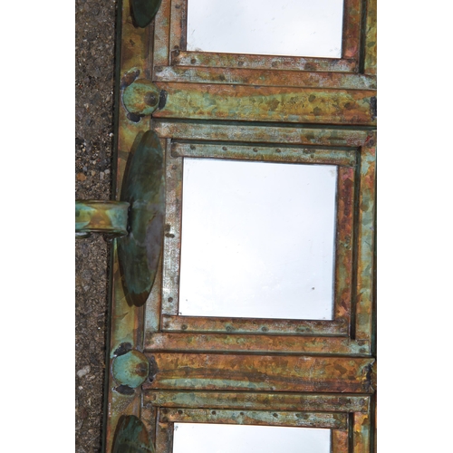 565 - WOODEN PROFILE OF A LIZARD AND WALL CANDLE MIRROR
