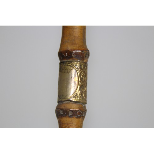 567 - QUANTITY OF VINTAGE RIDING CROPS ETC