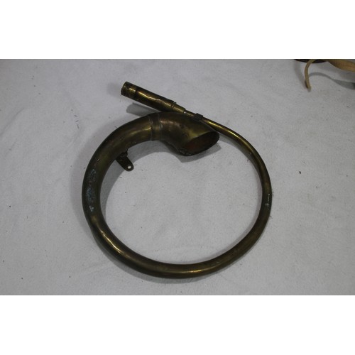 569 - QUANTITY OF METALWARE ETC