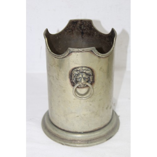 569 - QUANTITY OF METALWARE ETC