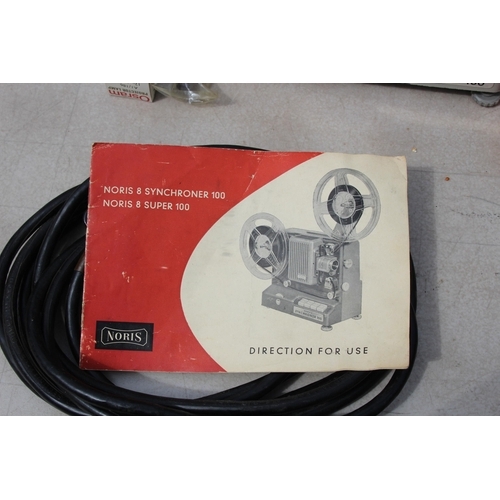731 - LARGE QUANTITY OF VINTAGE CINE EQUIPMENT