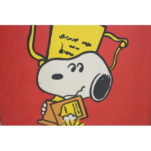 607 - VINTAGE SNOOPY PICTURE ANS CUDDLY SNOOPY BEARS
67 X 48CM