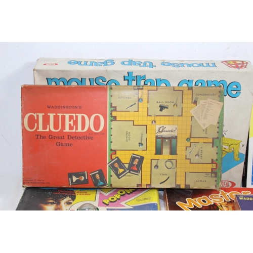 608 - QUANTITY OF VINTAGE GAMES INCLUDING THUNDERBIRDS AND CLUDEO