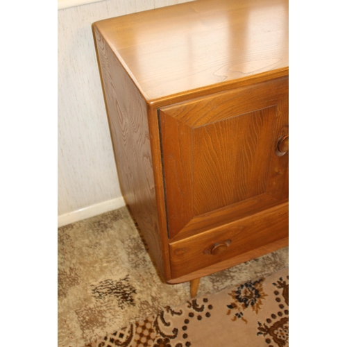 19 - MID CENTURY ERCOL WINDSOR SIDEBOARD
115 X 45 X 80CM