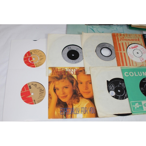 385 - LARGE QUANTITY OF 7 INCH SINGLES